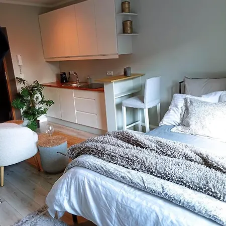 Apartment Urocze 7 Z Parkingiem